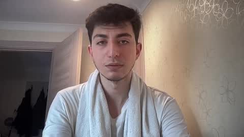 LunaPica online show from 02-05-25, 07:18