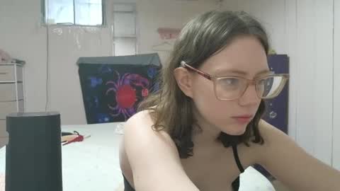 lunaquinn45 online show from 02-07-25, 03:08