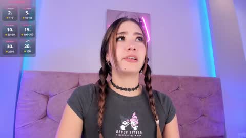 Snapshot of lunar_leen chatting on 12-17-24, 10:22 Luna online show from 12-17-24, 10:22