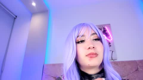 Snapshot of lunar_leen chatting on 02-08-25, 10:51 Luna online show from 02-08-25, 10:51