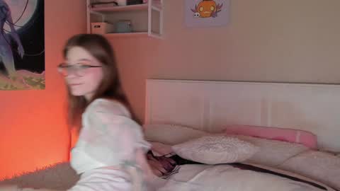 Sofia online show from 12-24-24, 11:17