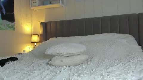 Sofia online show from 02-27-25, 07:37