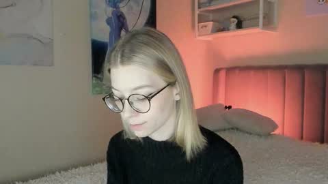 Sofia online show from 11-03-25, 01:23