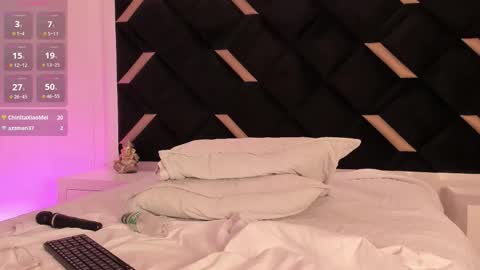 Snapshot of lunara_vall chatting on 02-20-26, 06:26 Lia 3 online show from 02-20-26, 06:26