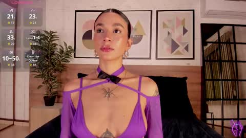 Luna Ruso  online show from 11-05-25, 09:15