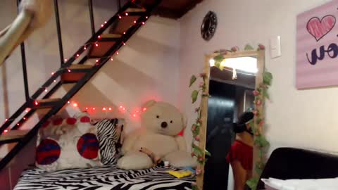 luna online show from 01-17-25, 02:07