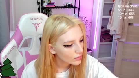 Kate online show from 12-24-24, 04:11