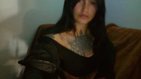 Luna online show from 02-07-25, 07:06