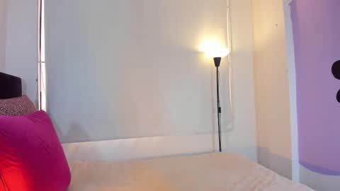 lunavelvet7 online show from 02-02-26, 03:33