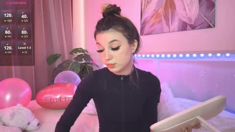 Veronica online show from 02-23-26, 08:44