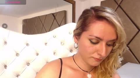 lunitadiva online show from 01-27-25, 12:37