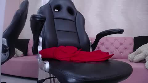 Katty   what ever do you want on my pv is for extra tokens minimi 250 tks ty u for understand online show from 03-05-25, 09:05