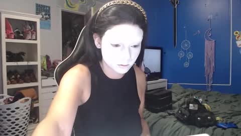 Lunobbione online show from 10-24-25, 05:53