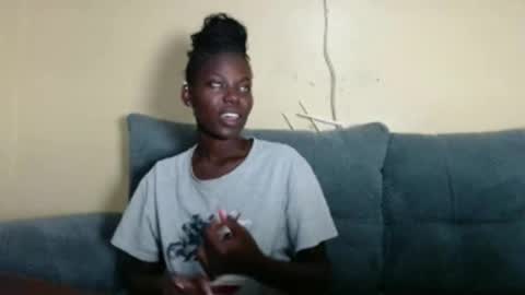 luo_queen online show from 02-05-26, 05:01