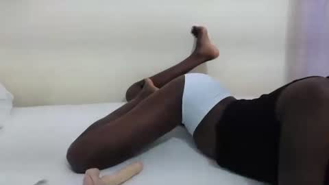 Snapshot of lupitah_ chatting on 03-05-25, 12:59 sweet girl online show from 03-05-25, 12:59