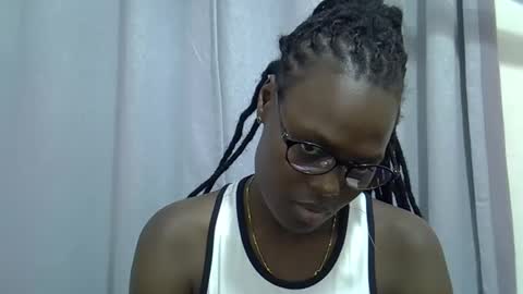 Snapshot of lupitah_ chatting on 09-22-25, 11:40 sweet girl online show from 09-22-25, 11:40