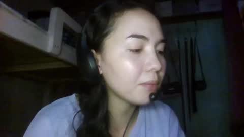 Snapshot of lupitajelinski chatting on 02-25-26, 04:33 Lana online show from 02-25-26, 04:33