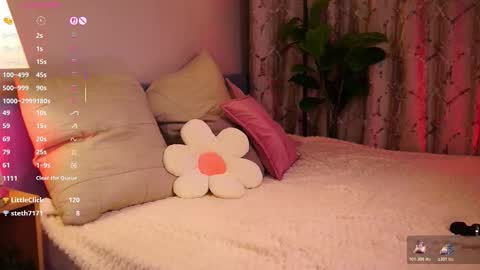 Eva online show from 11-22-25, 03:11