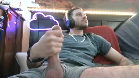 Snapshot of lurkus chatting on 01-21-25, 07:17 lurkus online show from 01-21-25, 07:17