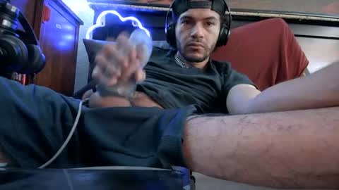 Snapshot of lurkus chatting on 09-16-25, 09:10 lurkus online show from 09-16-25, 09:10