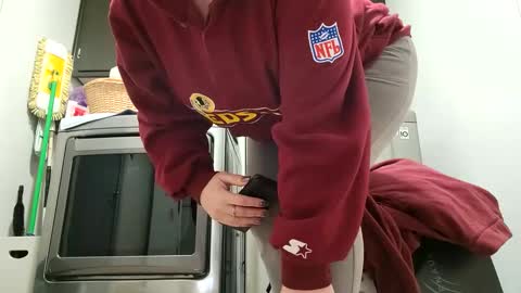 Snapshot of lusciouslibra82 chatting on 12-14-24, 10:56 .Clarissa. Follow me on Instagram   miss buns  online show from 12-14-24, 10:56