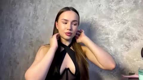 Mira online show from 09-24-25, 11:57