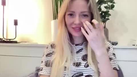 Snapshot of lusiluv chatting on 02-07-26, 09:29 lusiluv online show from 02-07-26, 09:29