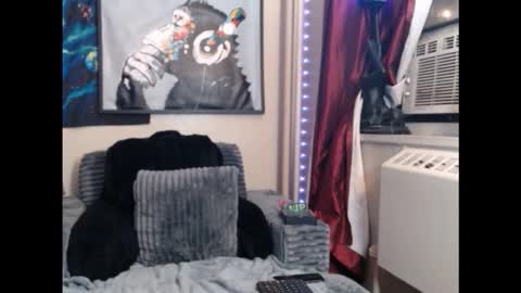 Snapshot of lust_j chatting on 02-16-26, 03:24 LUST online show from 02-16-26, 03:24