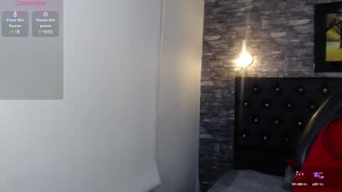 Snapshot of lust_mom chatting on 12-04-24, 10:46 Angela 3 online show from 12-04-24, 10:46