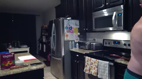 Snapshot of lusterandsp1ce chatting on 12-03-24, 11:13 lustersp1ce online show from 12-03-24, 11:13