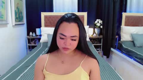 Snapshot of lustfuloffendertrina chatting on 01-24-25, 10:43 Trina online show from 01-24-25, 10:43