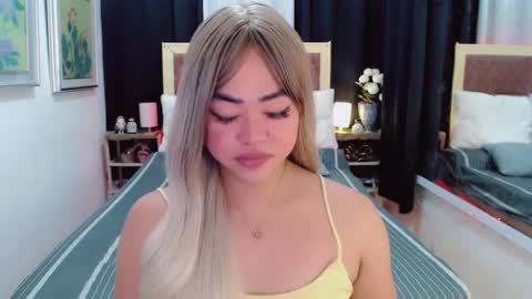 Snapshot of lustfuloffendertrina chatting on 01-28-25, 09:19 Trina online show from 01-28-25, 09:19