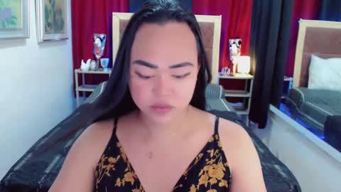 Snapshot of lustfuloffendertrina chatting on 02-20-25, 03:56 Trina online show from 02-20-25, 03:56