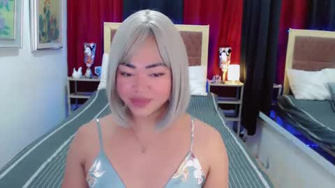 Snapshot of lustfuloffendertrina chatting on 02-25-25, 12:24 Trina online show from 02-25-25, 12:24