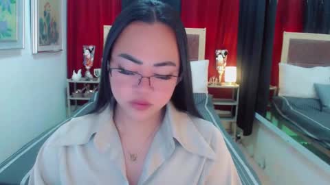Snapshot of lustfuloffendertrina chatting on 03-03-25, 09:55 Trina online show from 03-03-25, 09:55
