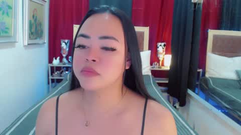 Snapshot of lustfuloffendertrina chatting on 03-07-25, 06:57 Trina online show from 03-07-25, 06:57