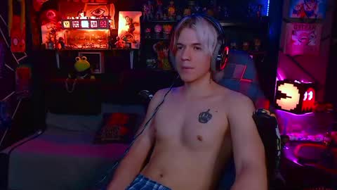 lustymatt online show from 10-29-25, 03:42