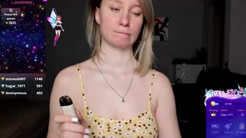 LusyaGreenberg online show from 02-10-25, 08:21