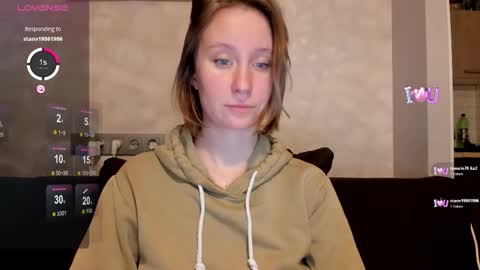 LusyaGreenberg online show from 10-28-25, 08:00