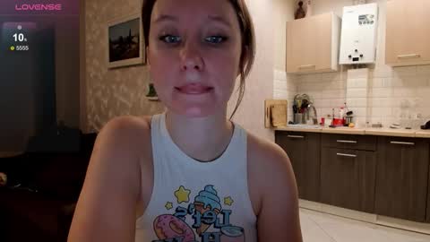 LusyaGreenberg online show from 11-10-25, 08:52