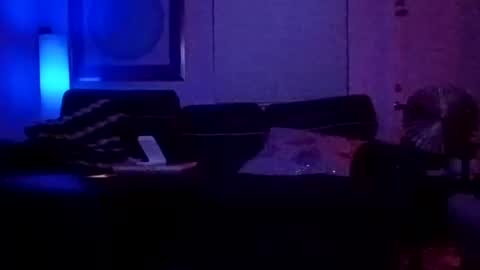 Luv2tokNstrok online show from 10-11-25, 06:34