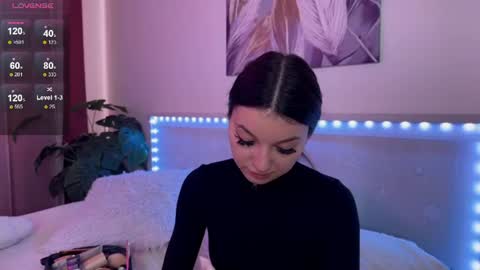 Veronica online show from 07-14-26, 11:05