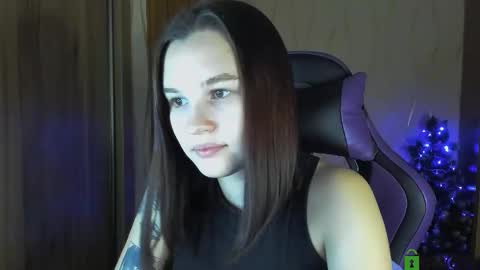 Snapshot of luvmeeow chatting on 12-02-24, 01:25 Ann online show from 12-02-24, 01:25