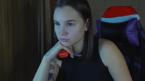 Snapshot of luvmeeow chatting on 12-29-24, 03:46 Ann online show from 12-29-24, 03:46