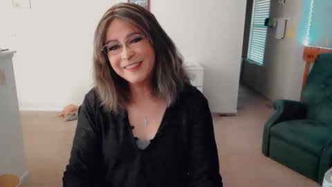 Britney online show from 12-15-25, 05:50