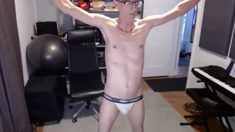 Snapshot of luvshonitoff chatting on 09-29-25, 09:52 Jim Bo online show from 09-29-25, 09:52