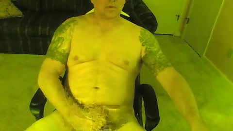 luvtoc2c1975 online show from 12-03-25, 12:03