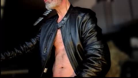 Im a   -  CAMGUY YOU  LIKE to FUCK online show from 11-19-25, 11:05