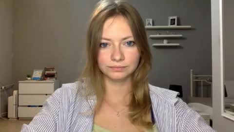 Millie online show from 01-06-26, 10:01