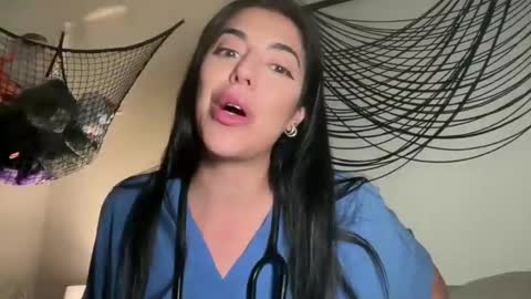 luxcher22 online show from 10-18-25, 03:20